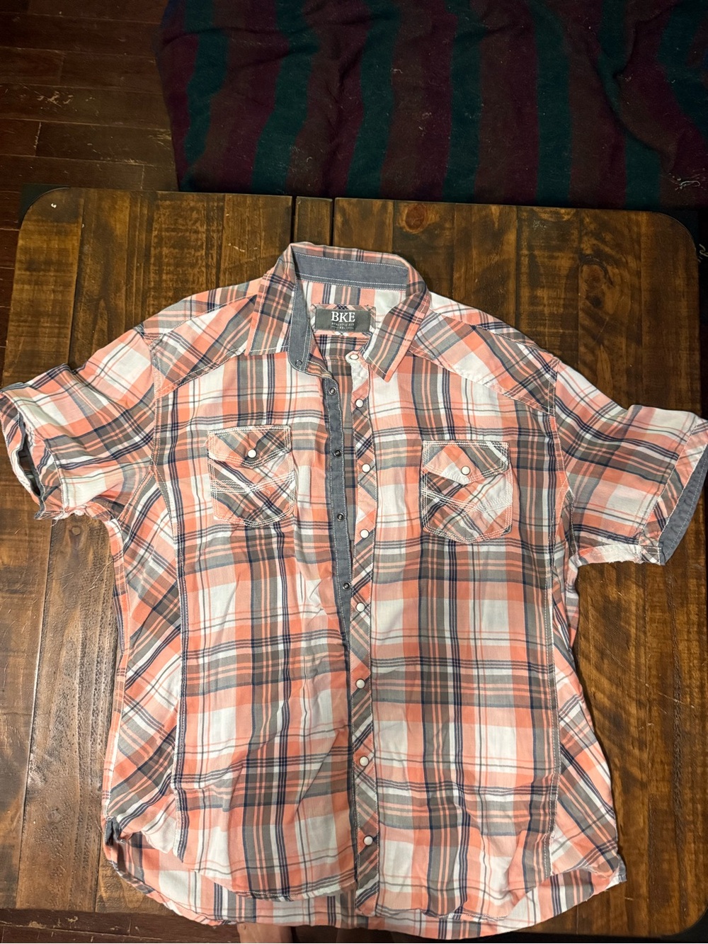 BKE Men's Coral and Gray Plaid Short-Sleeve Button-Down Shirt